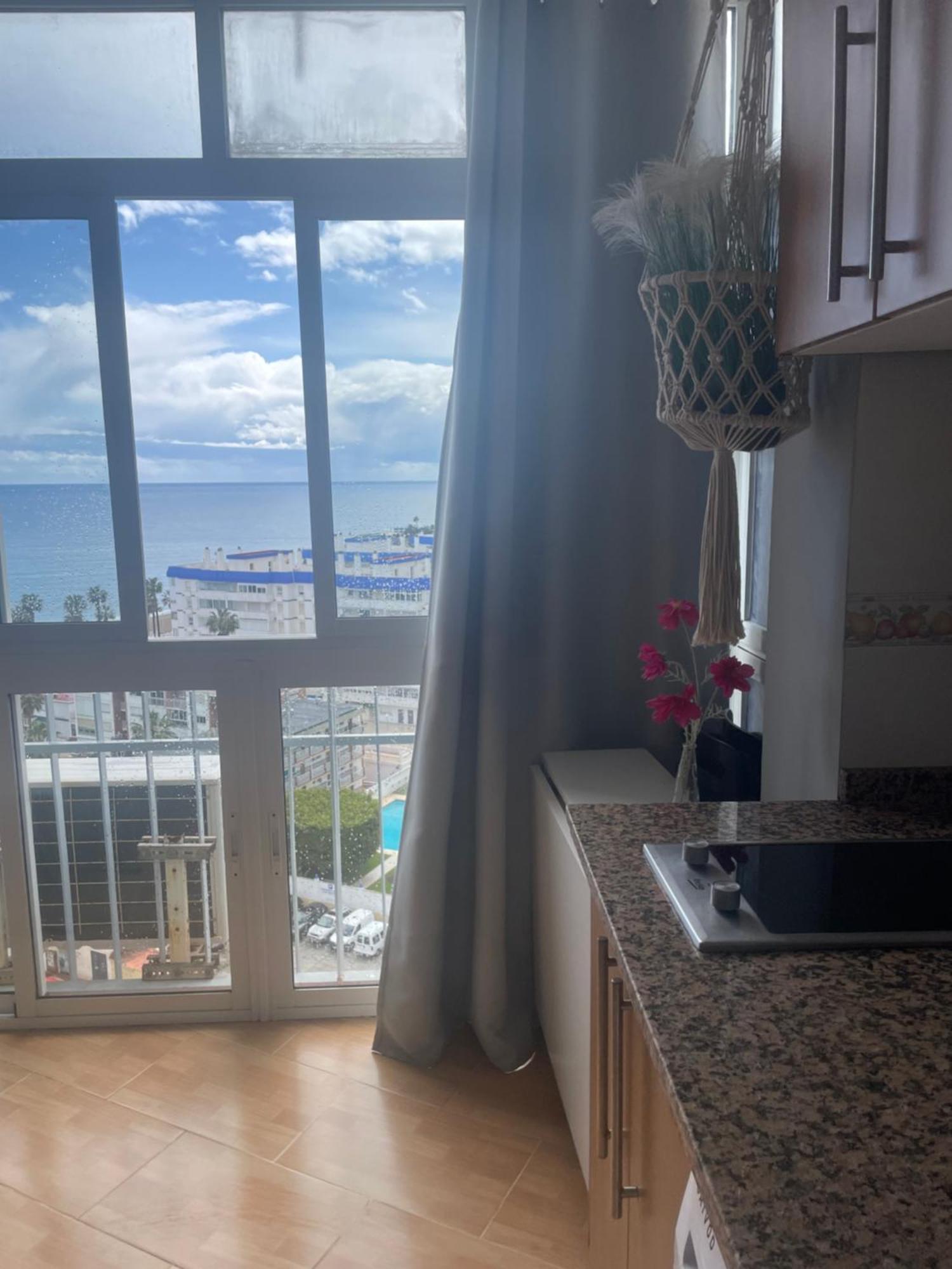 Benalmadena ,Apartamento-Estudio Primera Linea De Playa Exterior photo