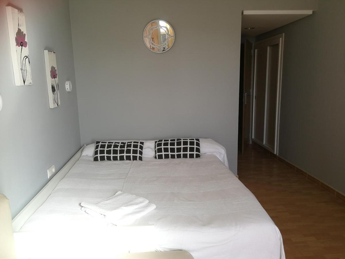 Benalmadena ,Apartamento-Estudio Primera Linea De Playa Exterior photo